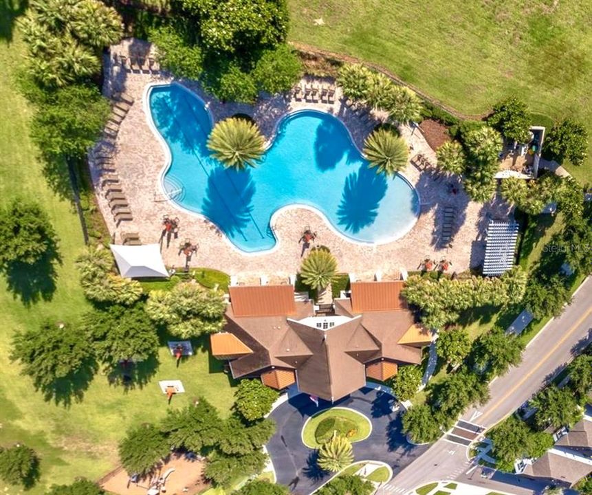 Activo con contrato: $635,000 (4 camas, 3 baños, 2224 Pies cuadrados)