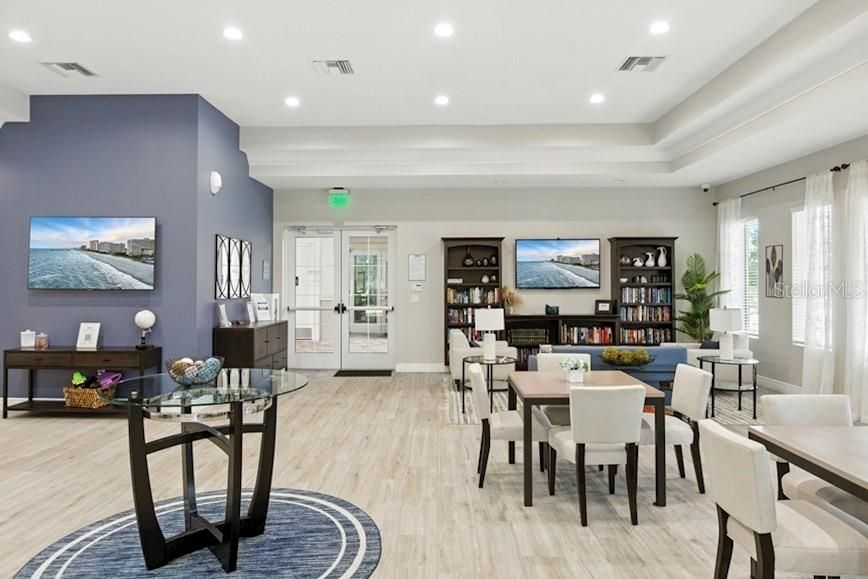 Activo con contrato: $635,000 (4 camas, 3 baños, 2224 Pies cuadrados)