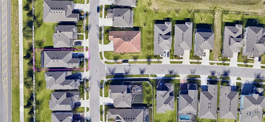 Activo con contrato: $635,000 (4 camas, 3 baños, 2224 Pies cuadrados)