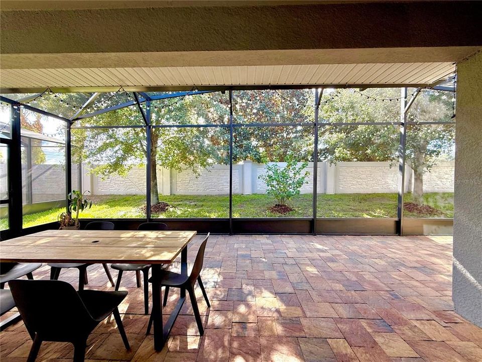 Activo con contrato: $635,000 (4 camas, 3 baños, 2224 Pies cuadrados)