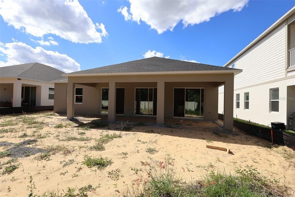 Active With Contract: $561,990 (3 beds, 2 baths, 2167 Square Feet)