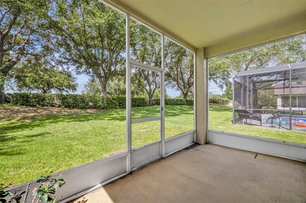 合同活跃: $465,000 (4 贝兹, 2 浴室, 1847 平方英尺)