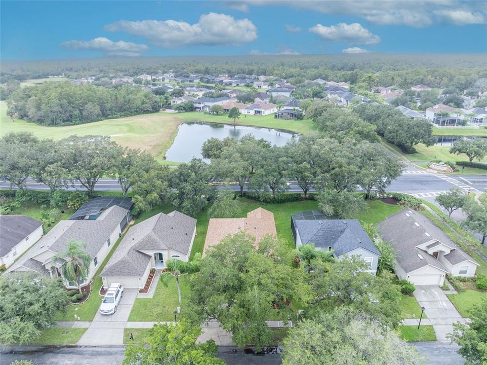 合同活跃: $465,000 (4 贝兹, 2 浴室, 1847 平方英尺)