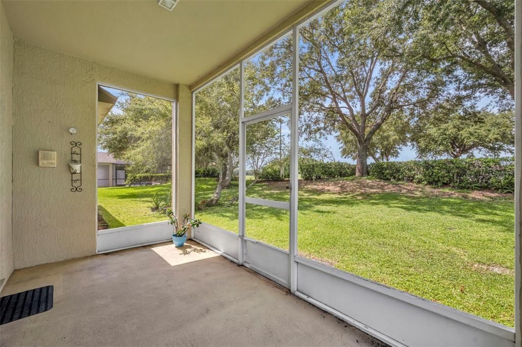 合同活跃: $465,000 (4 贝兹, 2 浴室, 1847 平方英尺)