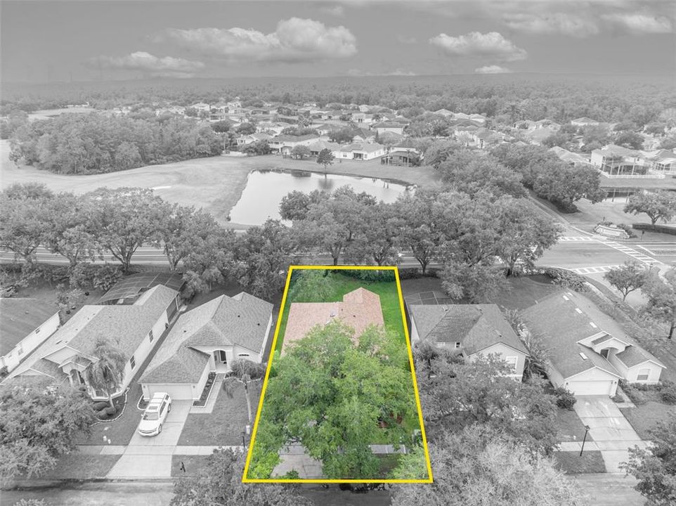 合同活跃: $465,000 (4 贝兹, 2 浴室, 1847 平方英尺)