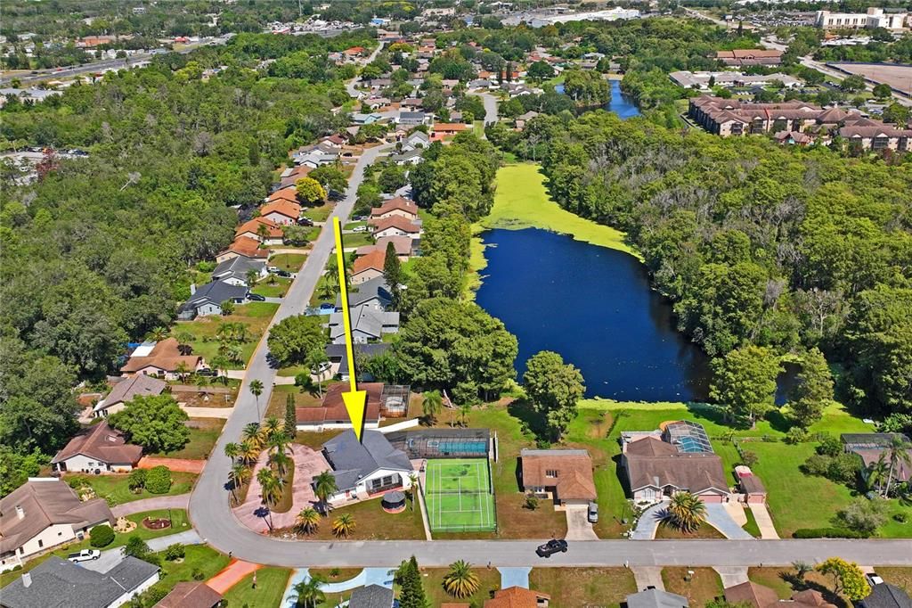 Под контрактом: $415,000 (3 спален, 3 ванн, 2052 Квадратных фут)