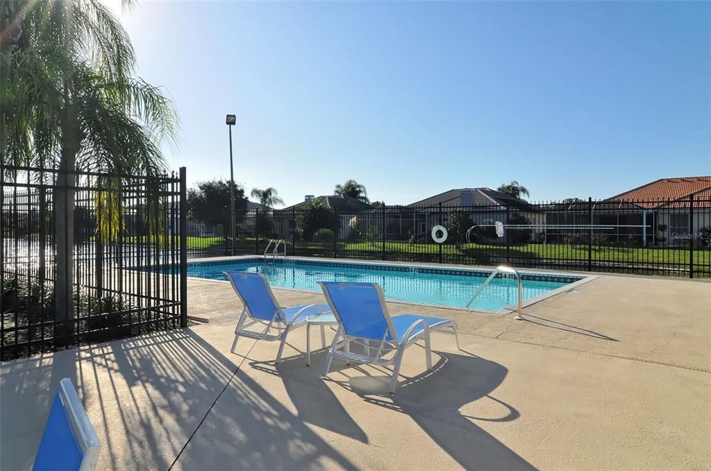 Active With Contract: $482,000 (3 beds, 2 baths, 2014 Square Feet)