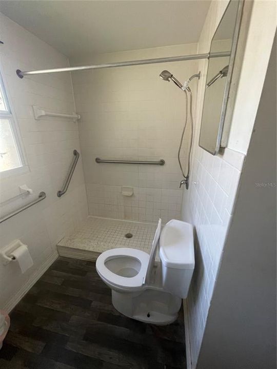 Active With Contract: $185,000 (3 beds, 1 baths, 1125 Square Feet)