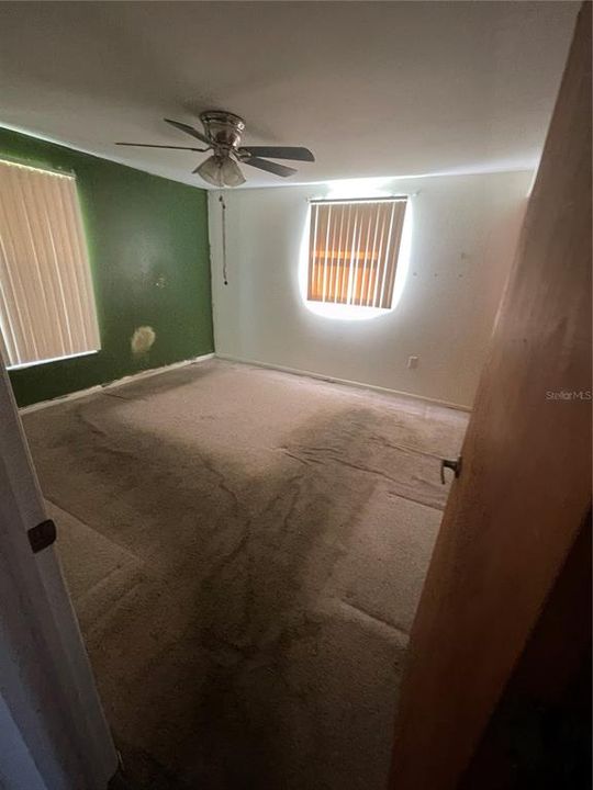 Active With Contract: $185,000 (3 beds, 1 baths, 1125 Square Feet)