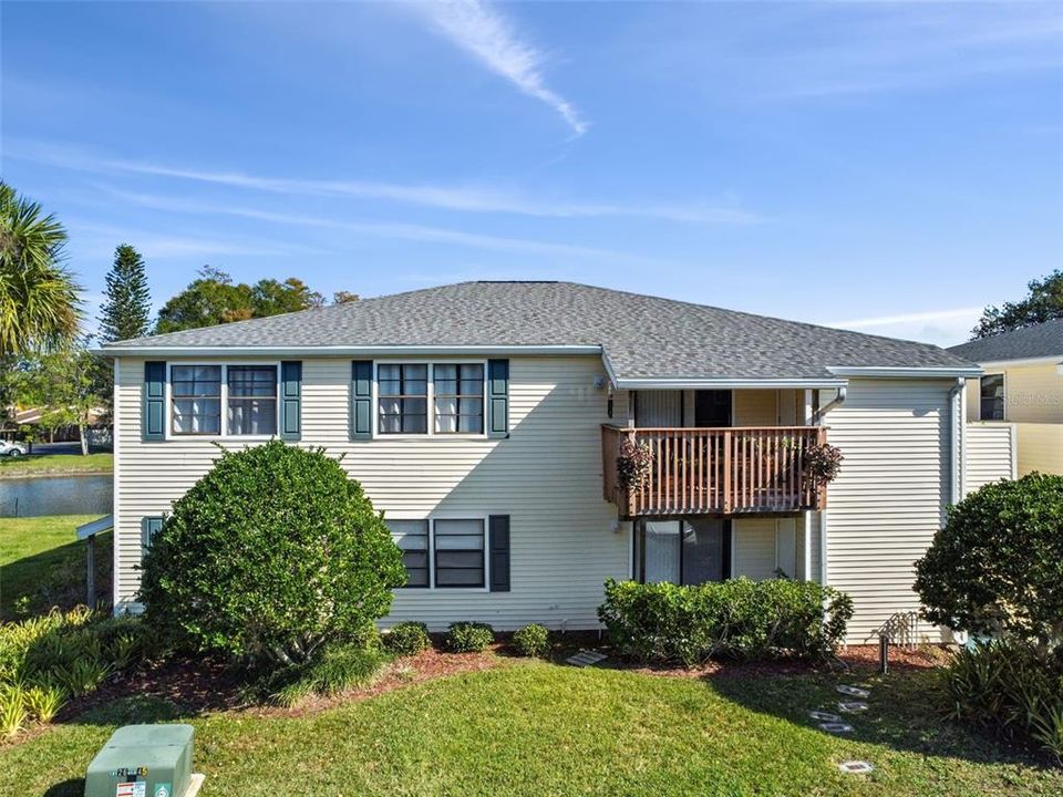 待售: $140,000 (2 贝兹, 2 浴室, 915 平方英尺)