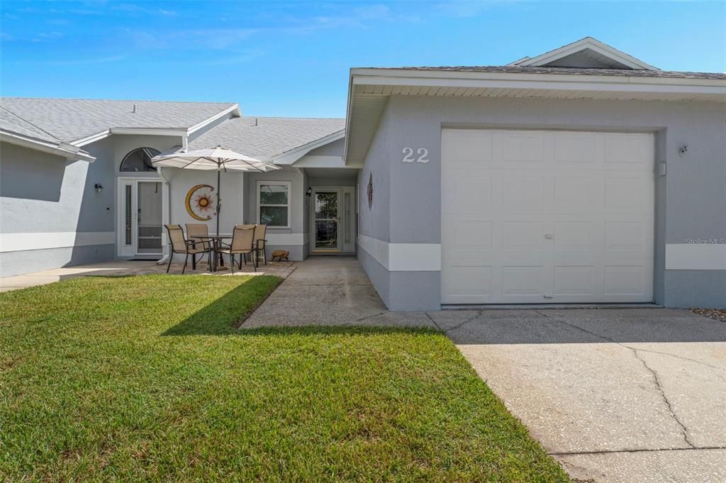 待售: $229,900 (2 贝兹, 2 浴室, 893 平方英尺)