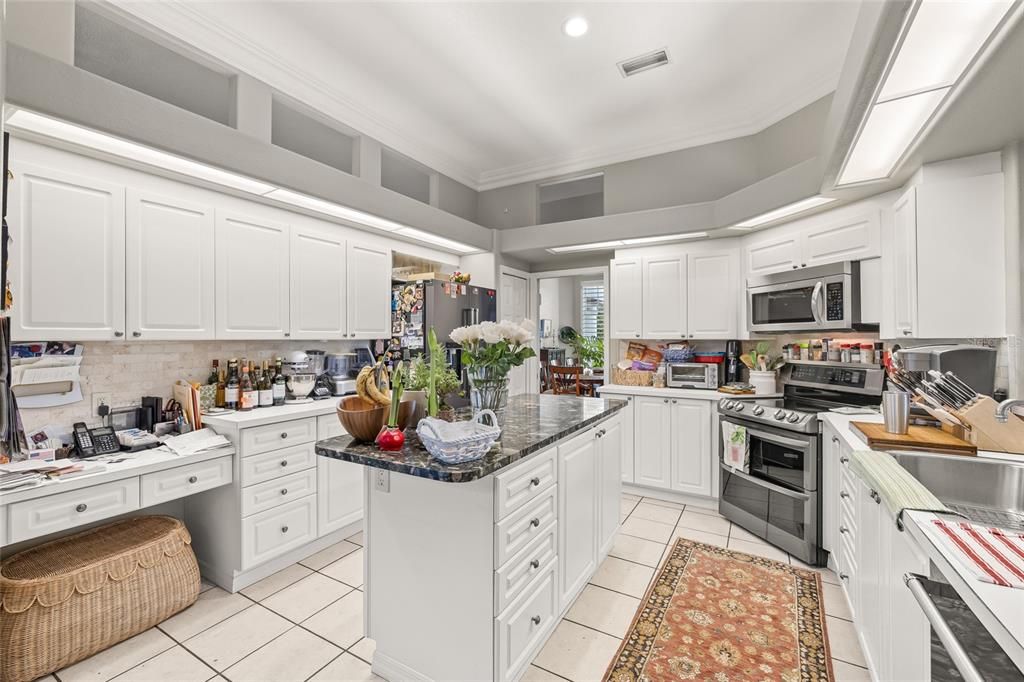 For Sale: $1,350,000 (4 beds, 3 baths, 3230 Square Feet)