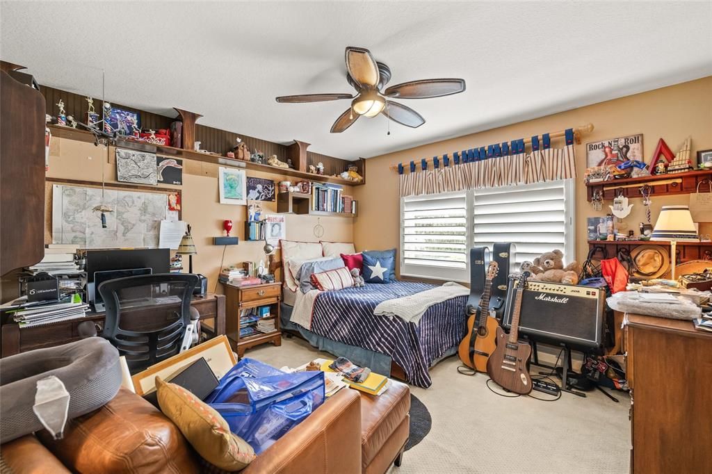 For Sale: $1,350,000 (4 beds, 3 baths, 3230 Square Feet)