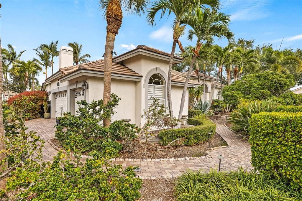 For Sale: $1,350,000 (4 beds, 3 baths, 3230 Square Feet)