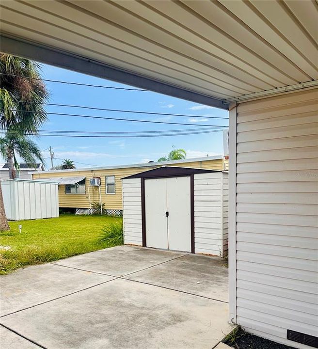 For Sale: $45,900 (1 beds, 1 baths, 700 Square Feet)