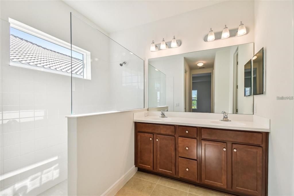 En Renta: $4,000 (3 camas, 2 baños, 2066 Pies cuadrados)