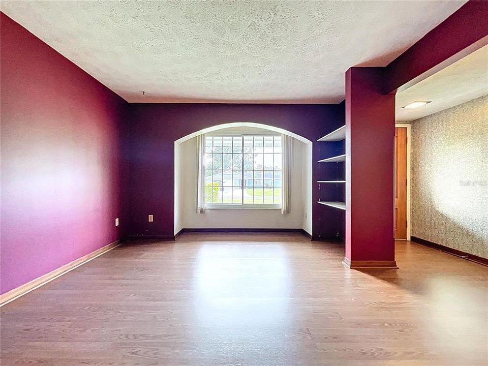 На продажу: $369,900 (3 спален, 2 ванн, 1579 Квадратных фут)