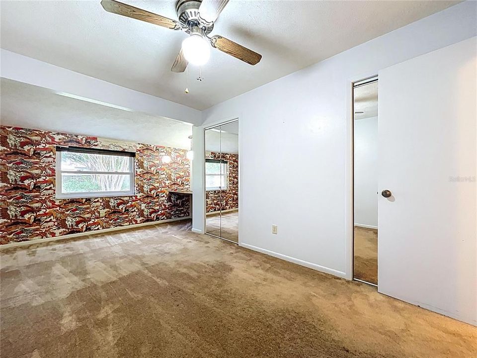 На продажу: $369,900 (3 спален, 2 ванн, 1579 Квадратных фут)