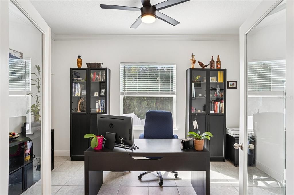 合同活跃: $448,333 (4 贝兹, 3 浴室, 2722 平方英尺)