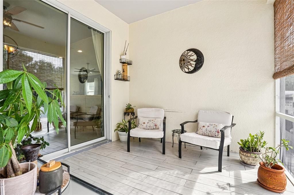 合同活跃: $448,333 (4 贝兹, 3 浴室, 2722 平方英尺)