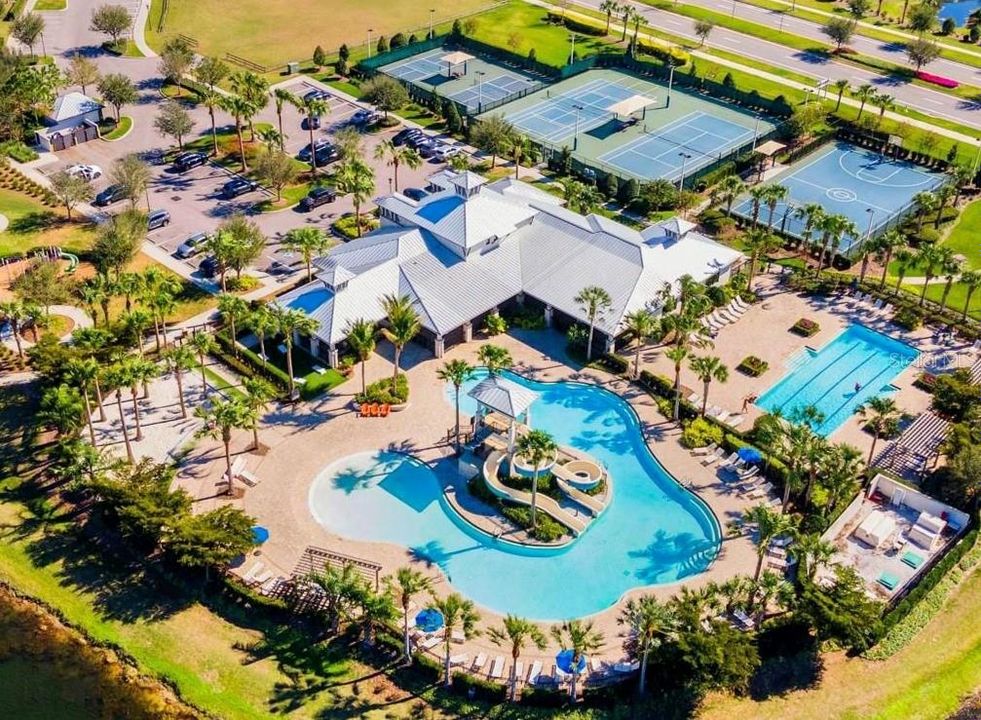 En Venta: $365,000 (4 camas, 2 baños, 1774 Pies cuadrados)