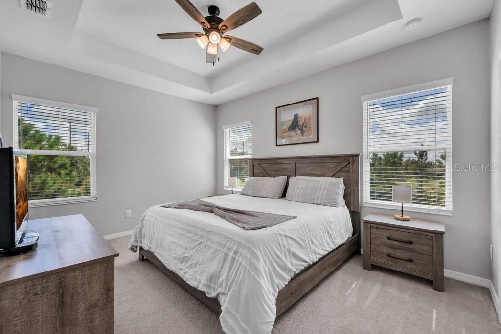 En Venta: $365,000 (4 camas, 2 baños, 1774 Pies cuadrados)