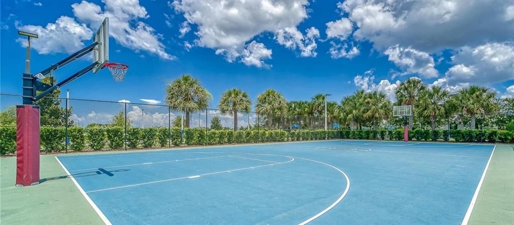 En Venta: $365,000 (4 camas, 2 baños, 1774 Pies cuadrados)