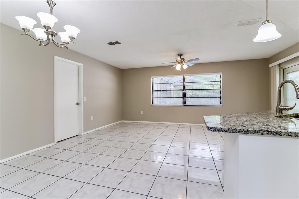 For Rent: $1,770 (3 beds, 2 baths, 1498 Square Feet)