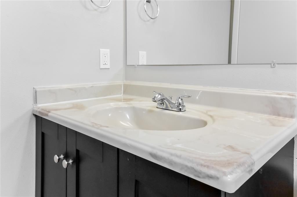 For Rent: $1,770 (3 beds, 2 baths, 1498 Square Feet)