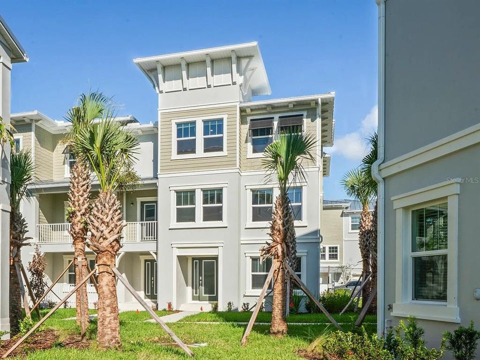 Недавно продано: $377,850 (4 спален, 3 ванн, 2410 Квадратных фут)