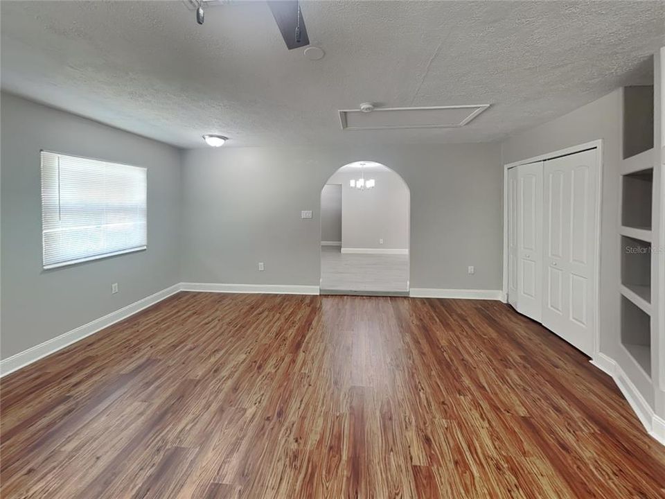 Active With Contract: $2,459 (4 beds, 2 baths, 2018 Square Feet)