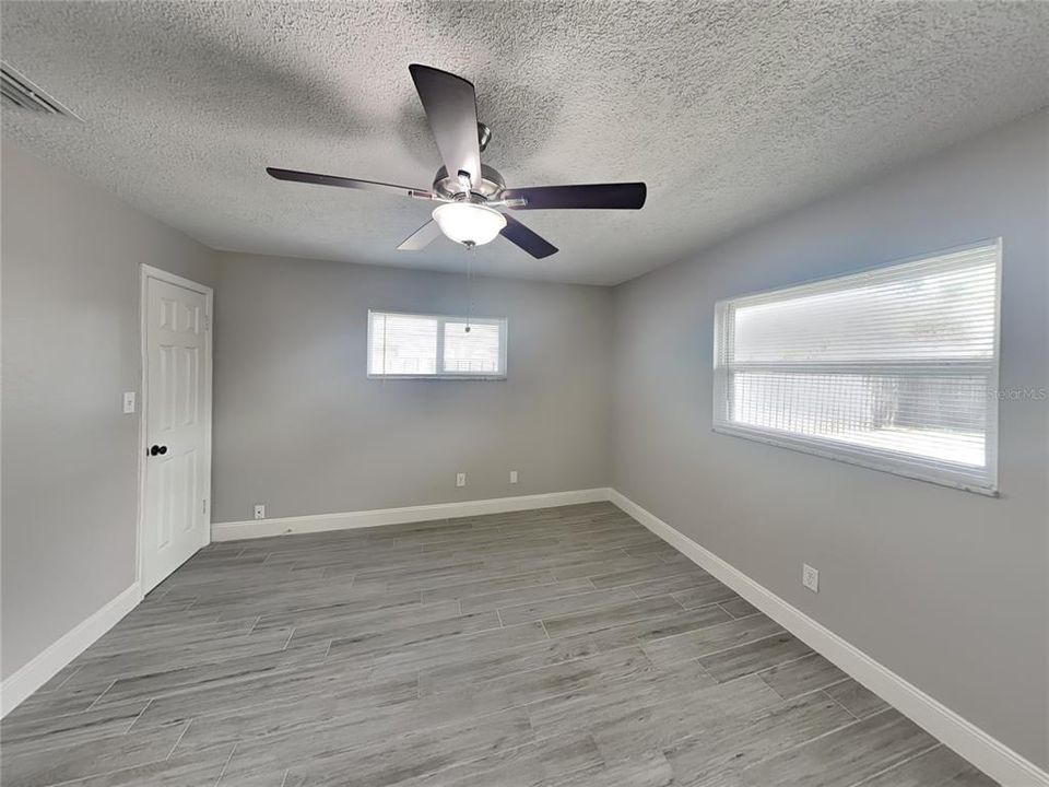 Active With Contract: $2,459 (4 beds, 2 baths, 2018 Square Feet)