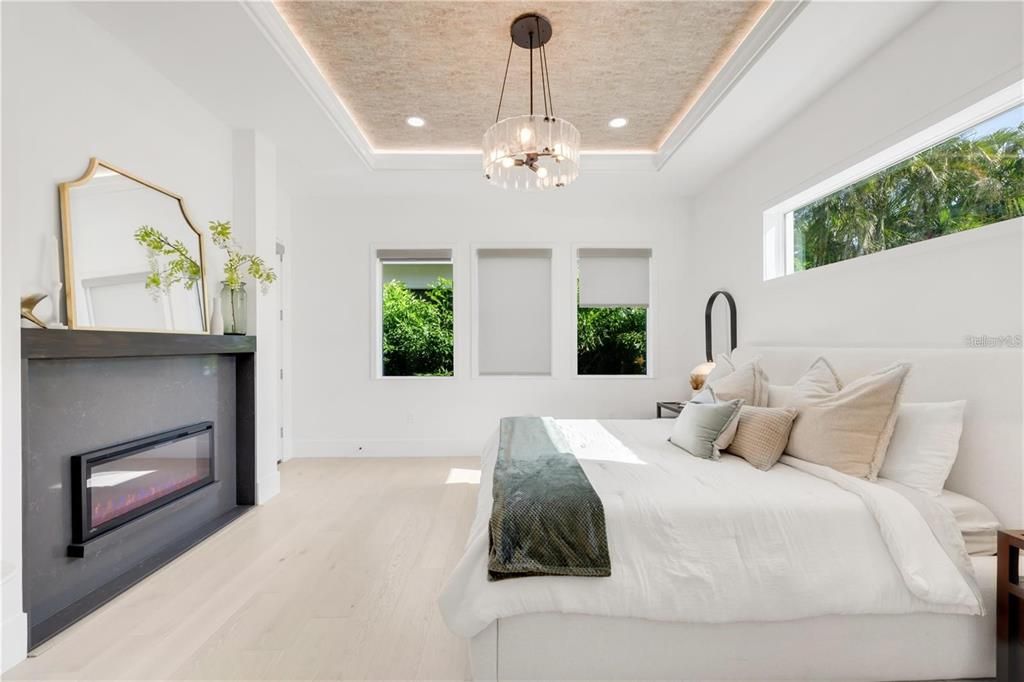 Activo con contrato: $2,950,000 (5 camas, 5 baños, 3595 Pies cuadrados)