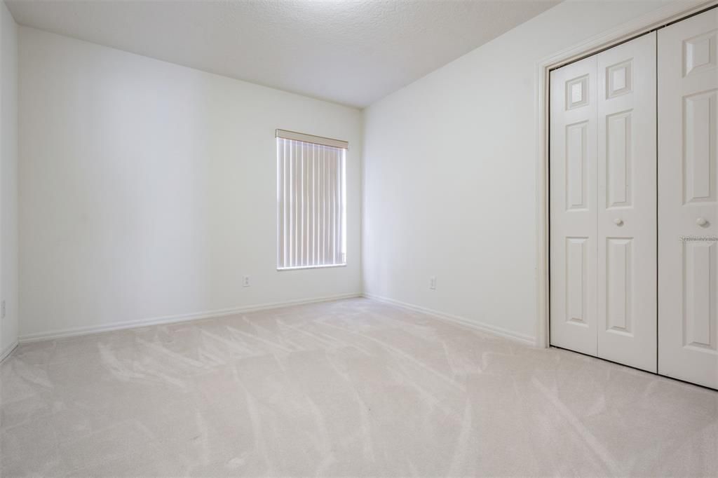 For Sale: $374,000 (3 beds, 2 baths, 1936 Square Feet)