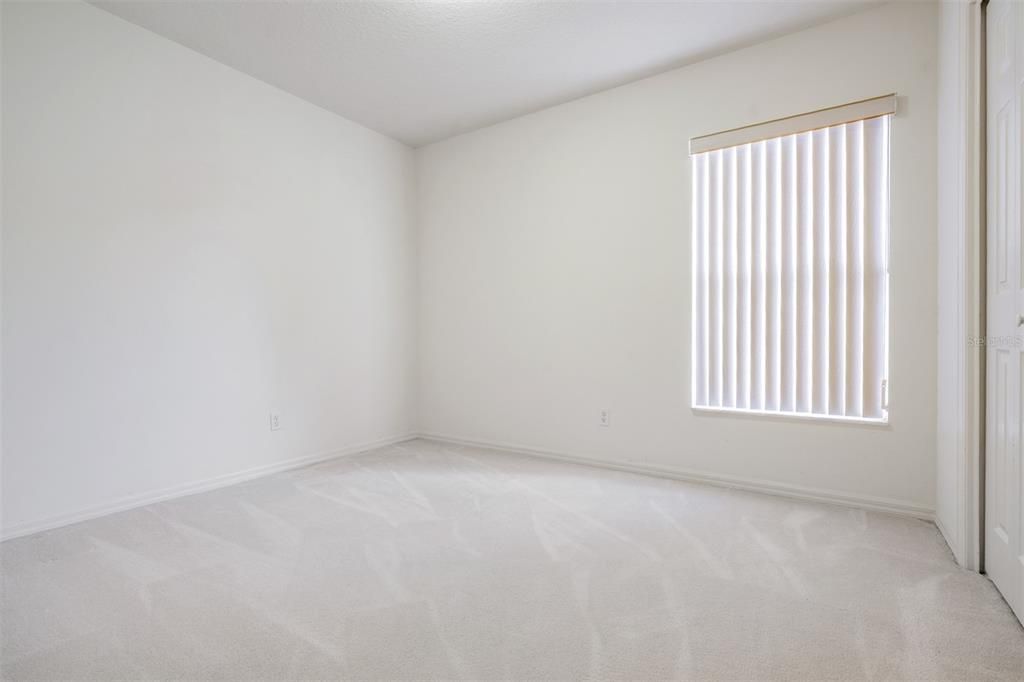 For Sale: $374,000 (3 beds, 2 baths, 1936 Square Feet)