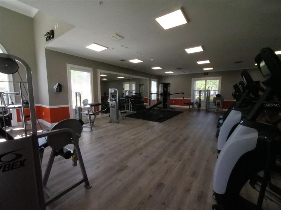 En Venta: $295,000 (3 camas, 2 baños, 1453 Pies cuadrados)