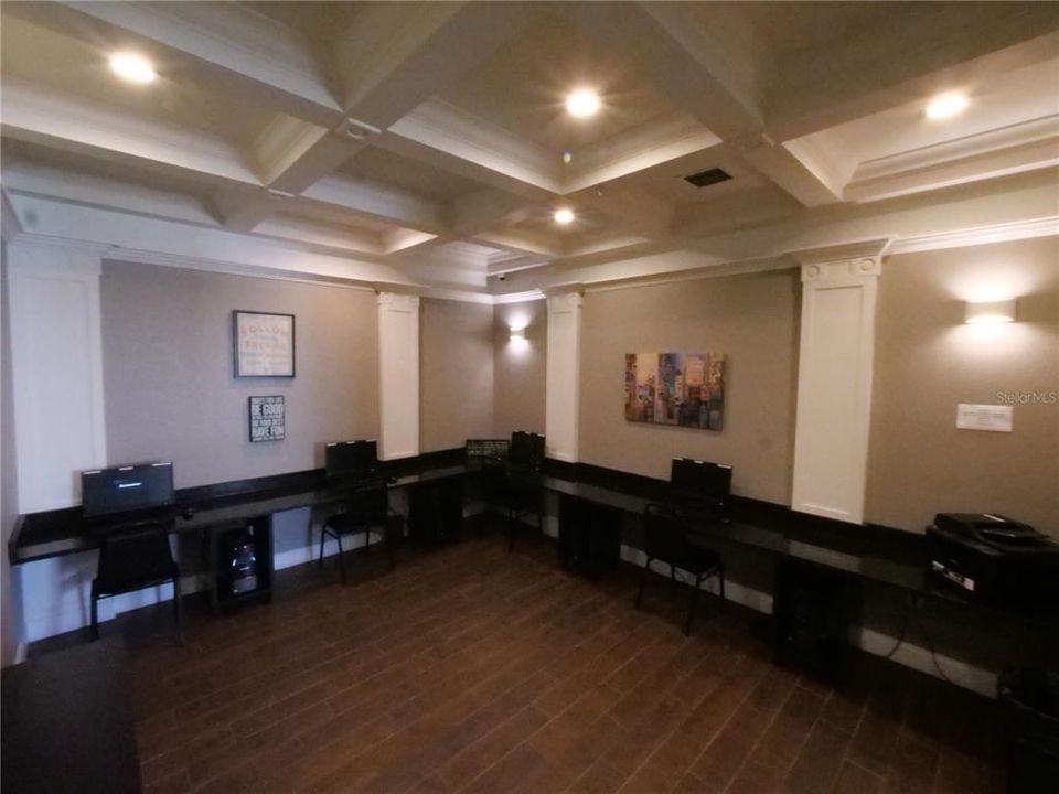 En Venta: $295,000 (3 camas, 2 baños, 1453 Pies cuadrados)