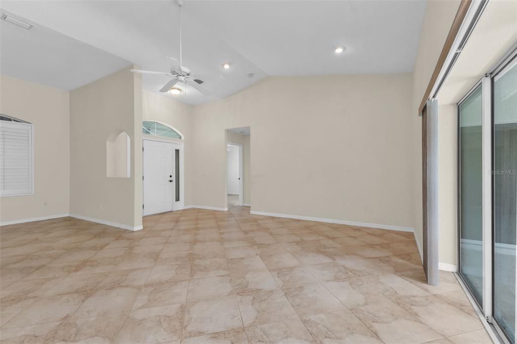 Active With Contract: $299,000 (3 beds, 2 baths, 1807 Square Feet)