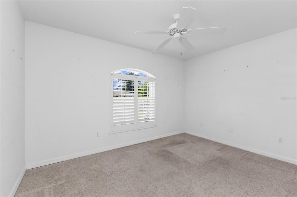 Active With Contract: $299,000 (3 beds, 2 baths, 1807 Square Feet)