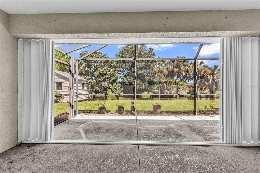 Active With Contract: $299,000 (3 beds, 2 baths, 1807 Square Feet)