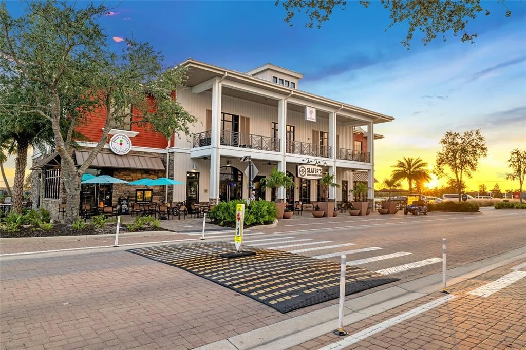 For Sale: $235,000 (2 beds, 2 baths, 1194 Square Feet)