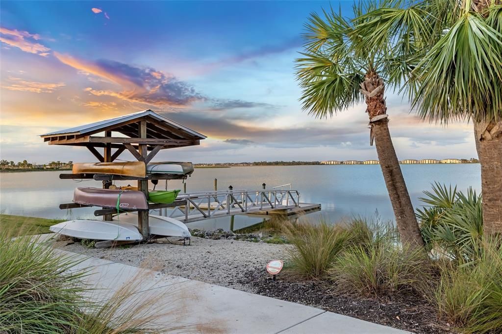 For Sale: $235,000 (2 beds, 2 baths, 1194 Square Feet)