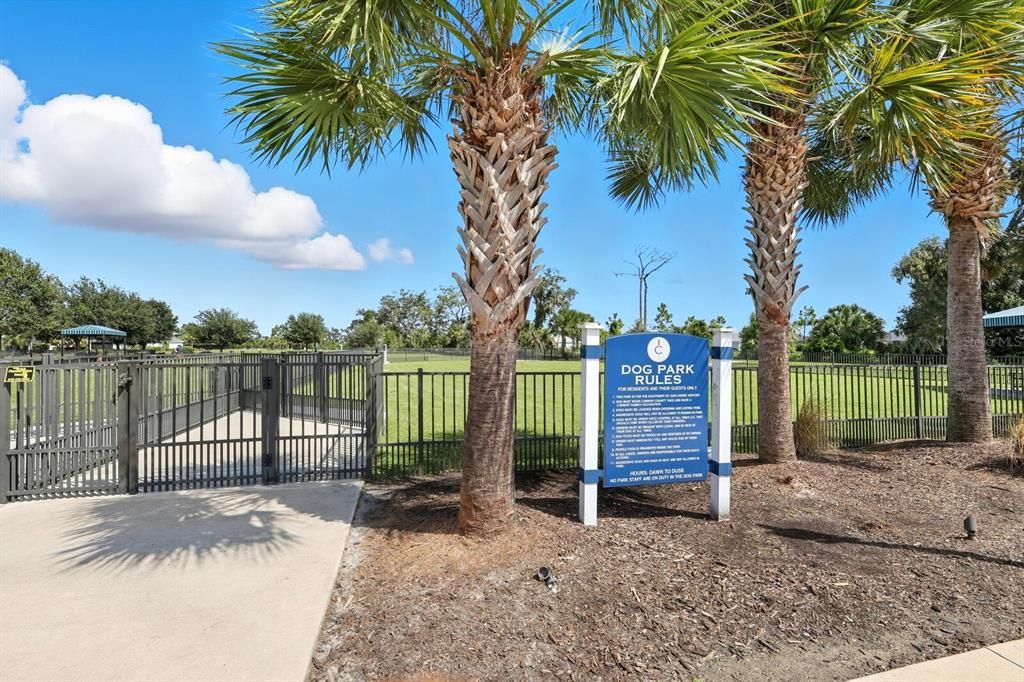 На продажу: $659,000 (3 спален, 3 ванн, 2708 Квадратных фут)