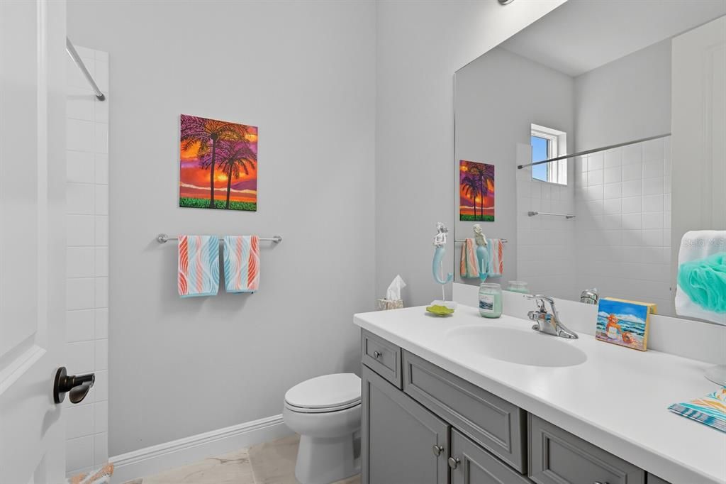 На продажу: $659,000 (3 спален, 3 ванн, 2708 Квадратных фут)