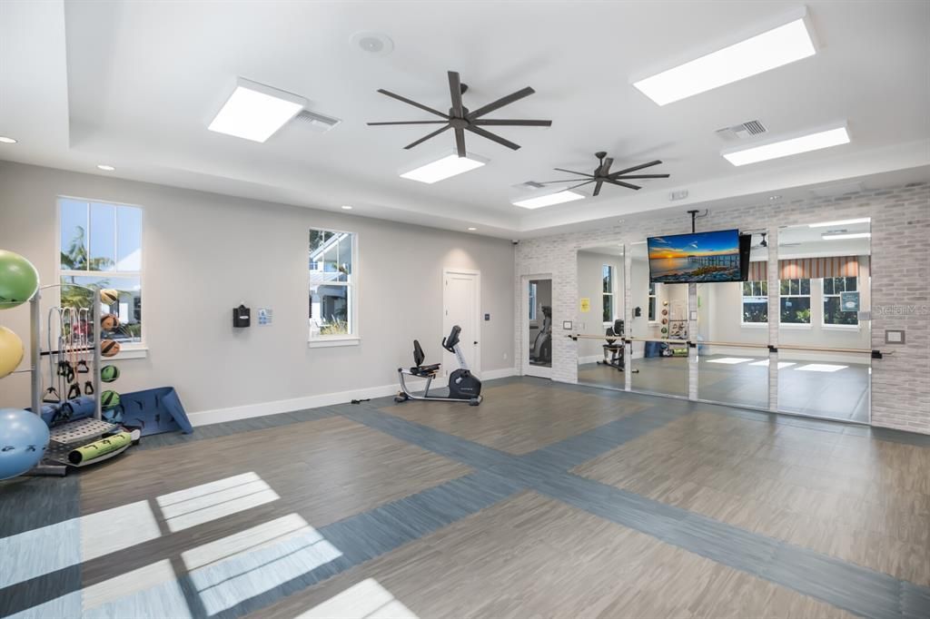 На продажу: $659,000 (3 спален, 3 ванн, 2708 Квадратных фут)