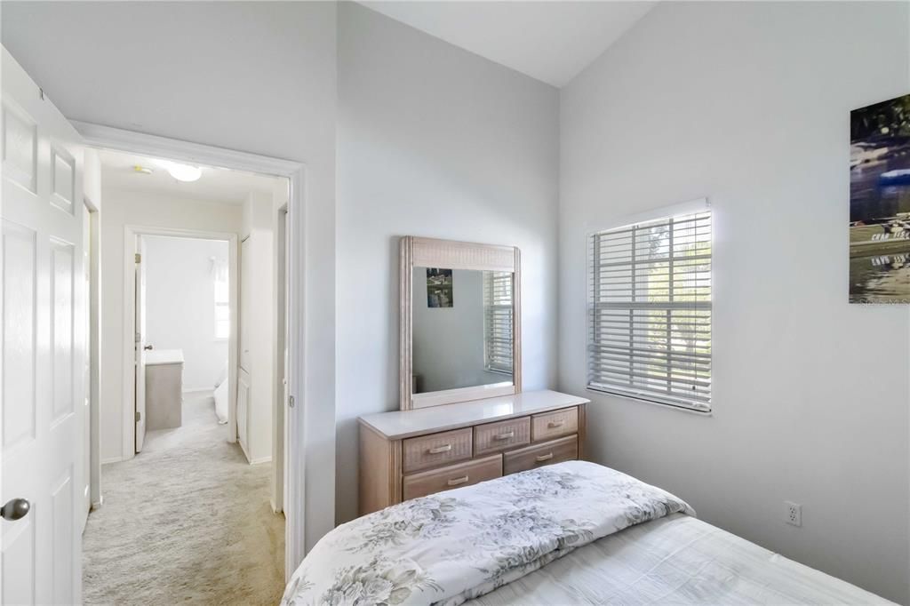 Active With Contract: $199,000 (3 beds, 2 baths, 1208 Square Feet)
