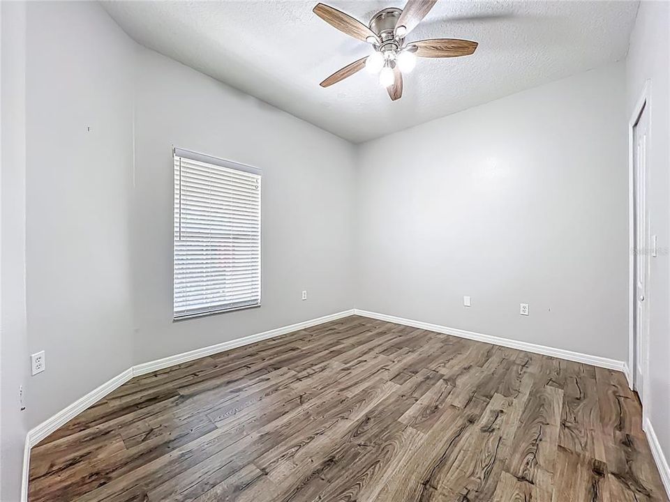 For Sale: $244,900 (2 beds, 2 baths, 1230 Square Feet)
