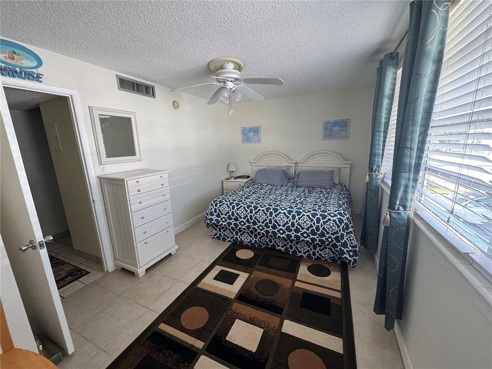 For Sale: $165,000 (1 beds, 1 baths, 600 Square Feet)