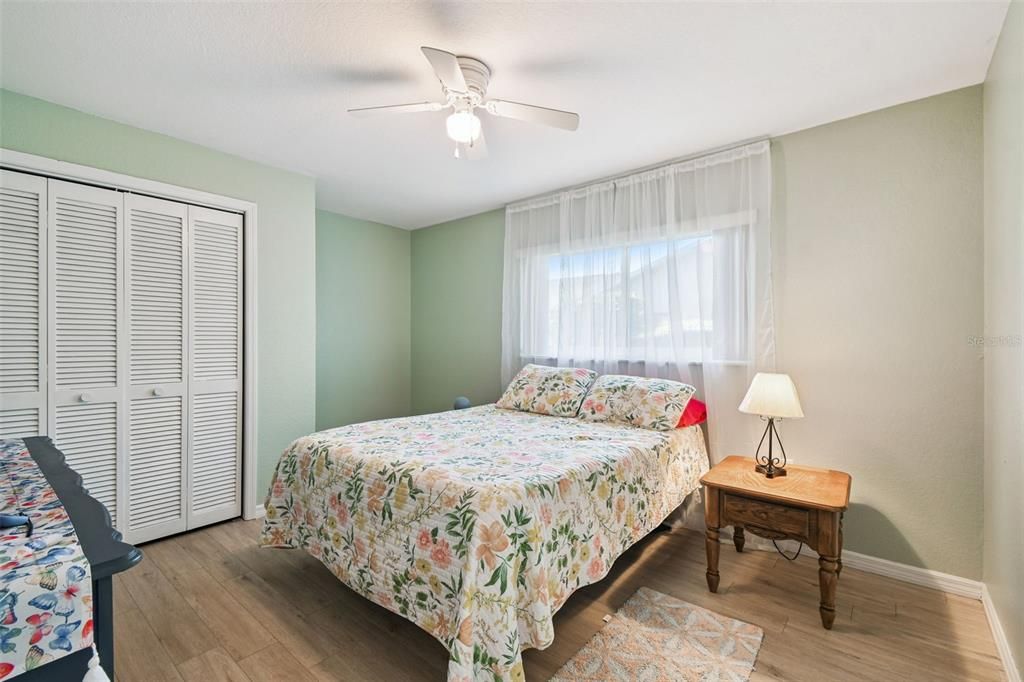 Active With Contract: $379,000 (3 beds, 2 baths, 1993 Square Feet)