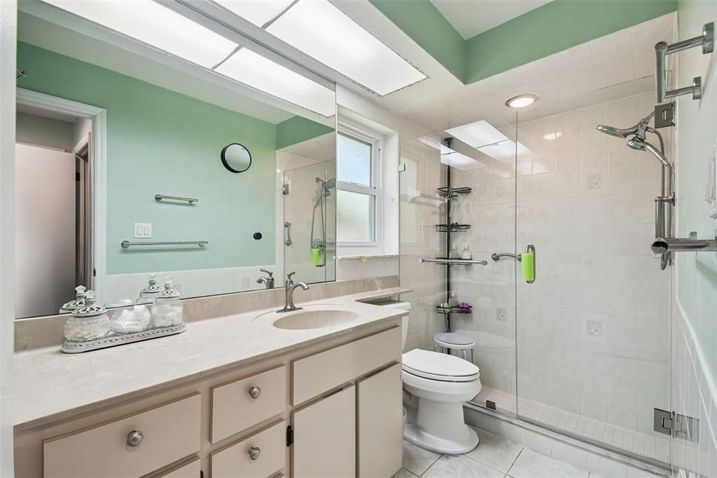 Active With Contract: $379,000 (3 beds, 2 baths, 1993 Square Feet)